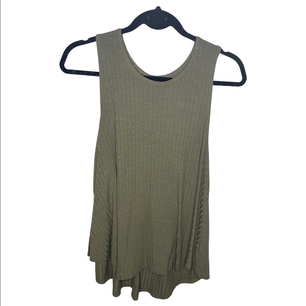 Arizona Jeans Co. Green Ribbed High Neck Flowy Top